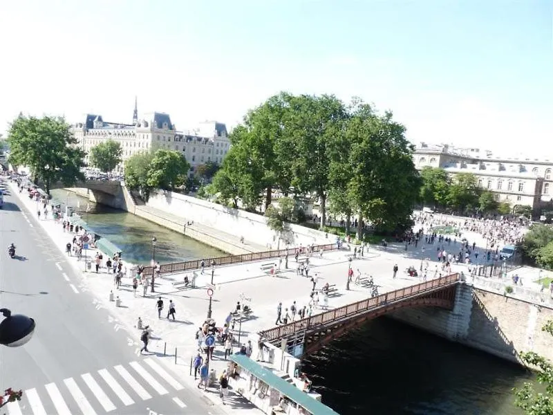 Apartmán Le Notre Dame Paříž 0*,  Francie
